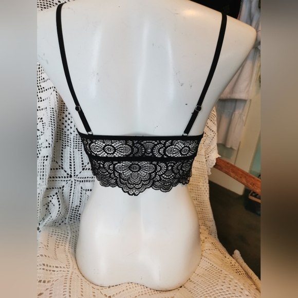 Miiyu Lace Bralette - Picture 4 of 7